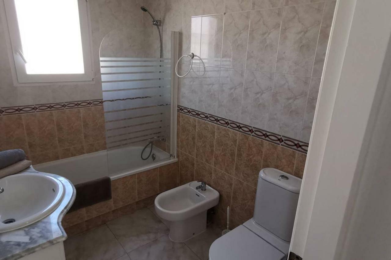 Вилла Casa Axel Ориуэла Экстерьер фото